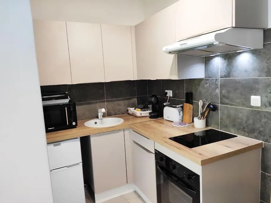 Menton, Appartement/Jardin, Proche Mer Et Centre 0*, Menton Frankrijk